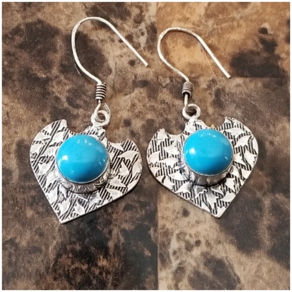 Genuine Sleeping BeautyTurquoise Heart Earrings 2